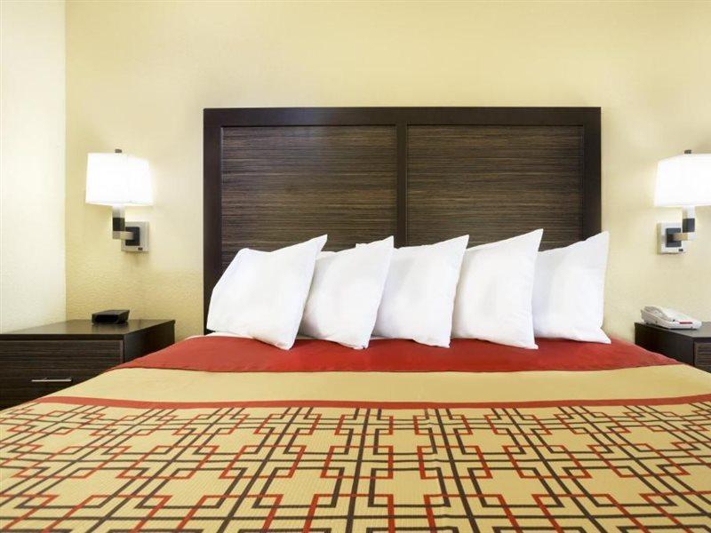 Columbus Grand Hotel & Banquet Center Eksteriør billede