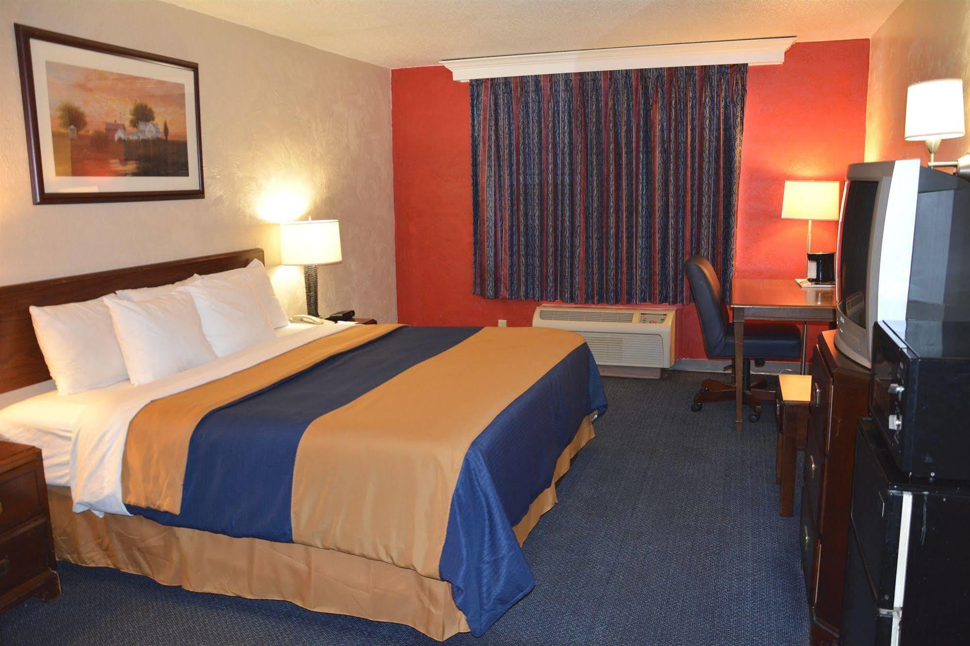 Columbus Grand Hotel & Banquet Center Eksteriør billede