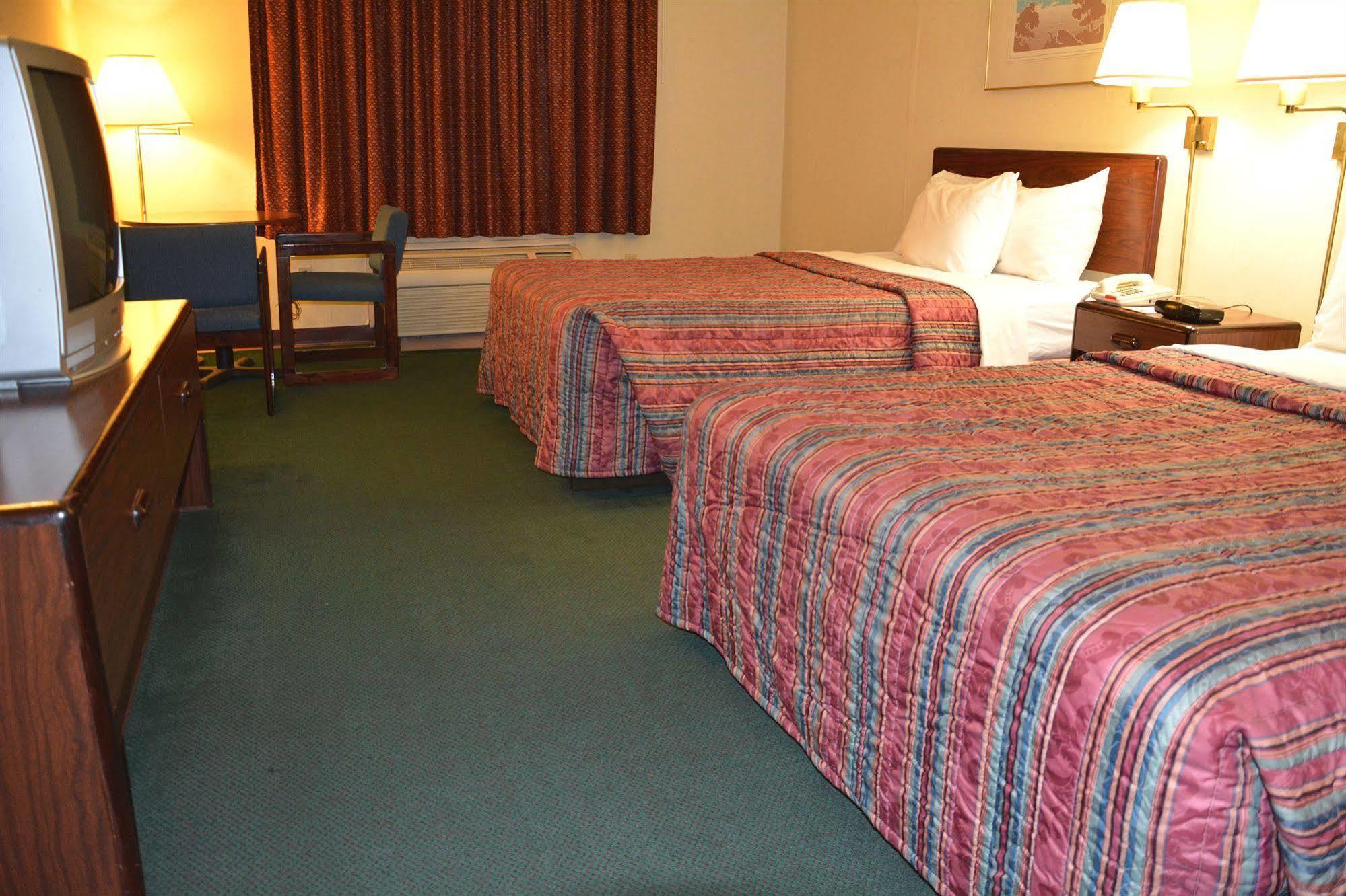 Columbus Grand Hotel & Banquet Center Eksteriør billede